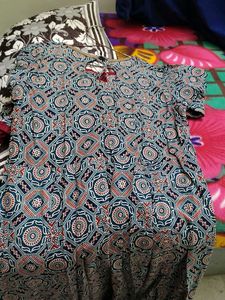 Elegant Patterned Maxi Dress