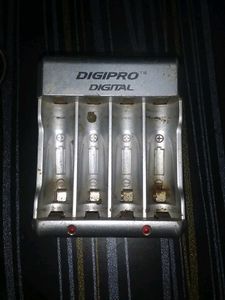 DigiPro Battery Charger