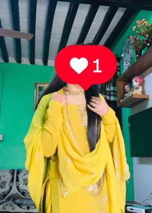 Beautiful Yellow Chinon Suit💛🦋🎀
