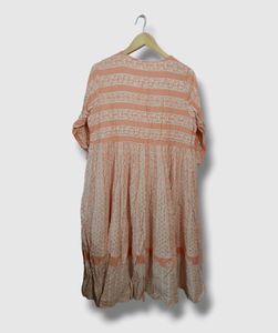 Avaasa Coral Floral Print Kalidar Kurta (Women&#39;s)