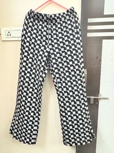 Geometric Print Pants