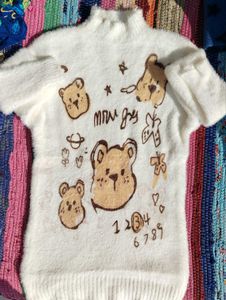 Korean White Graphic Sweater