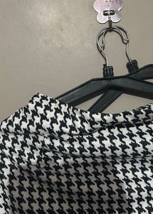 Houndstooth Skirt