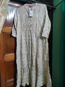 Varanga Gold Print Anarkali Long Kurta (XL)