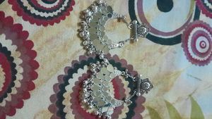 Earings