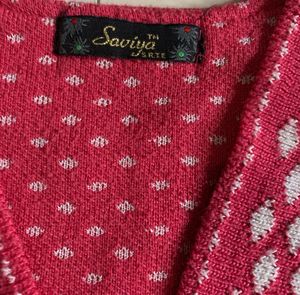 woolen Pink Embroidered Kurta