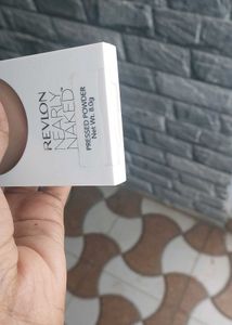 Revlon Nearly Naked Compact Powder