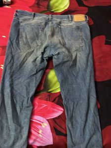 Distressed Denim Jeans