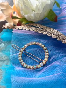 Sparkly Circle Hair Clip