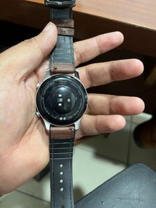 NOISE HALO SMART WATCH