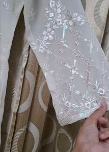 off-white 3 peice kurta set