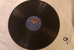 🎶 Vintage Vinyl Records