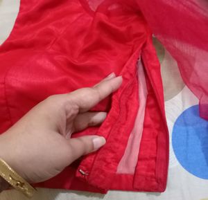 red colour soft net saree