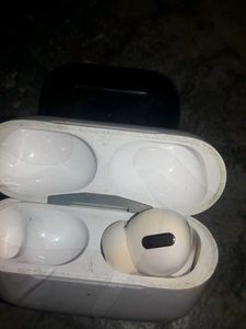 Airpod Cases - Gently Used