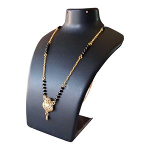 Elegant Gold Mangalsutra Necklace