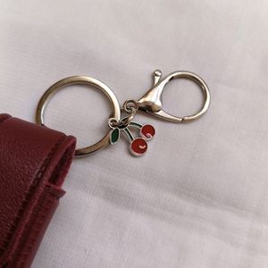 Tira Cherry Lipstick Holder