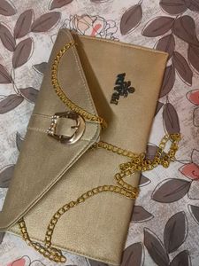 Elegant Gold Clutch 👜👛👜MUST BUY 😍😍