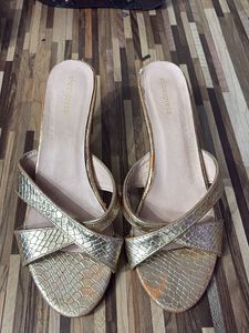 Gold Flats & Sandals