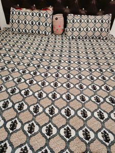 Patterned Bedding Set