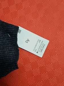 Stylish Men&#39;s Knit Sweater