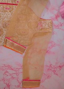 Elegant Golden heavy kurti✨️
