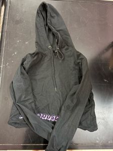 cropped hoodie