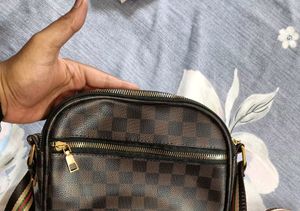 Brown Crossbag