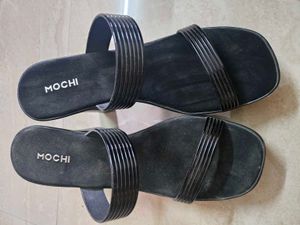 Brand New Black MOCHI Heels