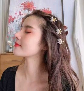 Korean style Trendy Small Pearl Hair Claw Clip (Pa