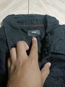 Men&#39;s Casual Shirt