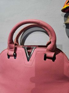 Woman Handbag 👜