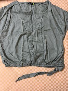 Elegant Green Tie-Waist Top