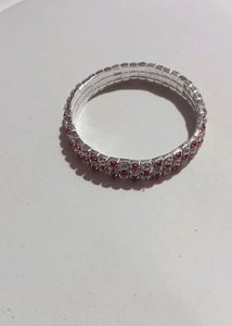 Stone Fitted Bracelet. Silver Color