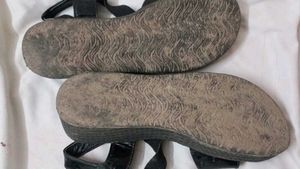 EXTREMELY USED HEELS✨🎀