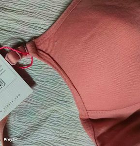 Soft Peach Colour New 32 Size Lightly Padded Bra