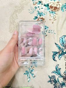 Gush Press-On Nails