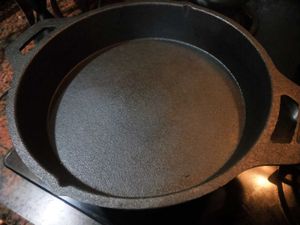 Cast Iron Skillet/ Pan Indus Valley