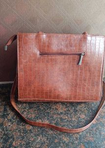 Tote Leather bag 👜( Free wallet )