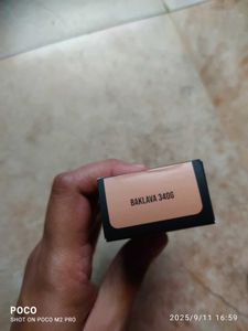 Original Huda Beauty Easy Blur Foundation