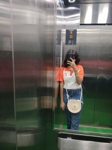 A Crop Top White Orange Colour