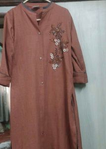 Elegant Brown Embroidered Kurta