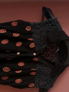 Black &amp; Red Sleeveless Top With Lace Detailing