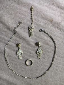 Mismatch Jewellery Set