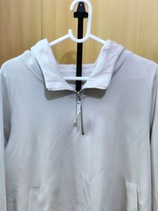 Women&#39;s imported premium zipper light hoodie