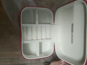 Faces Canada jewellery Box And Eyelash Cu