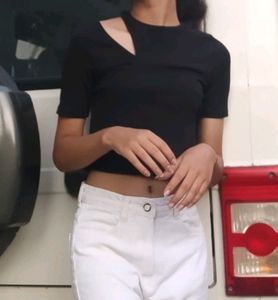 Trendy Cutout Black Crop Top