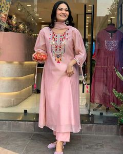 Pink Beautiful Chanderi Suit