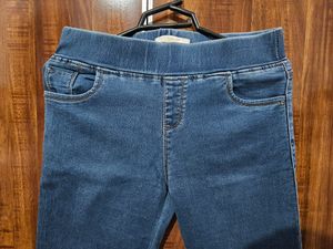 Women Skinny Fit Jeans