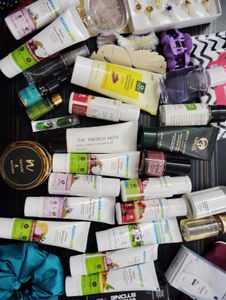 MYSTERY SKINCARE- ANY 7 WITH FREEBIES ❤️