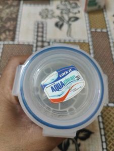 Lock It Seal Airtight Bottle